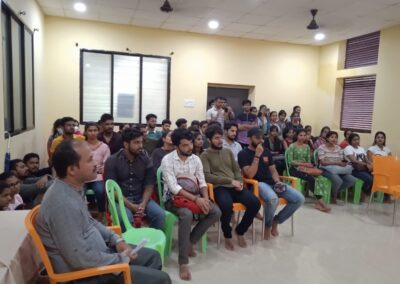 IT students visit rehabilitation centre