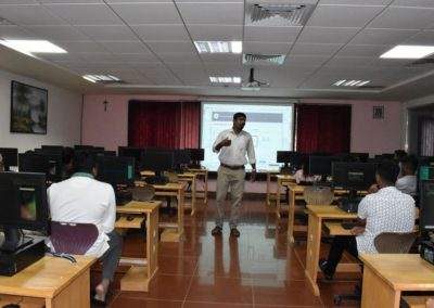 Advanced computing workshop for Rosary College held