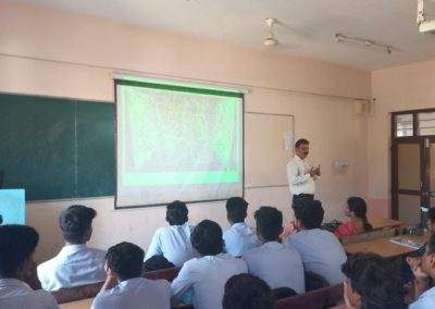 Dr Rakesh Kumar delivers guest lecture on AI