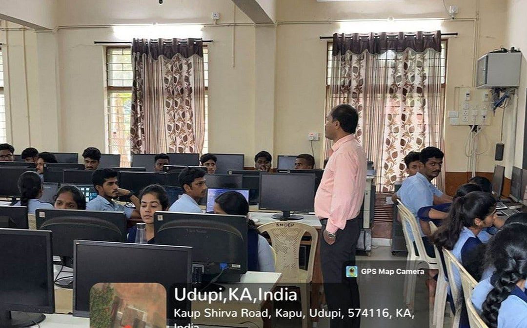 Mobile application development: Workshop held at St Mary’s College