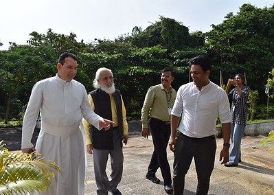 Faculty interaction with Professor Anil Sahasrabuddhe