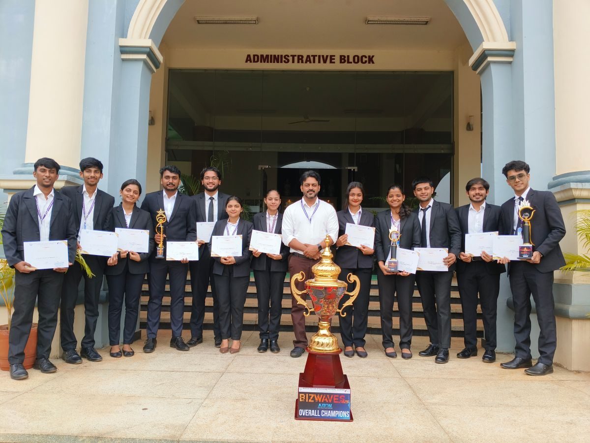 Overall Champions at Bizwaves, the National Level Management Fest organized by NITK