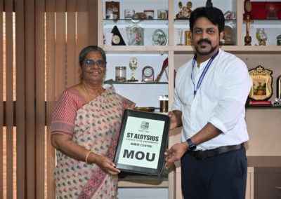 AIMIT Signs MoU with DEEDS to Launch Service-Learning Project for MBA Students