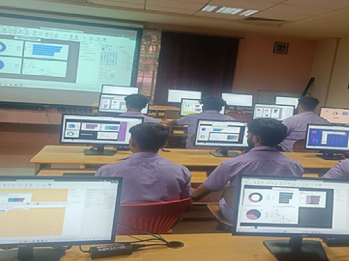 AIMIT Centre Centre Centre conducted hands-on workshop on Power BI